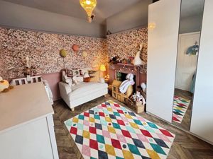 Photo 2- click for photo gallery